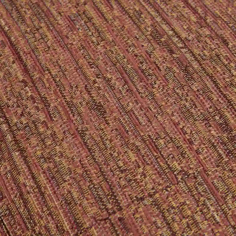 Fauteuil rembourré avec cadre en bois oblique